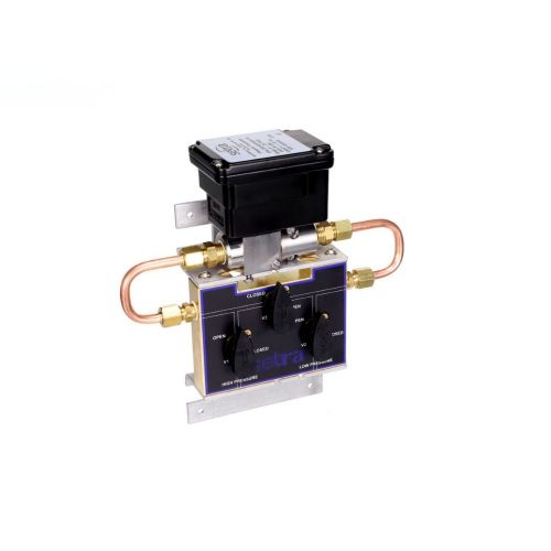 Setra 2301030PD3V11B Pressure Transmitter 0-30 PSID 3-Valve Viton 230