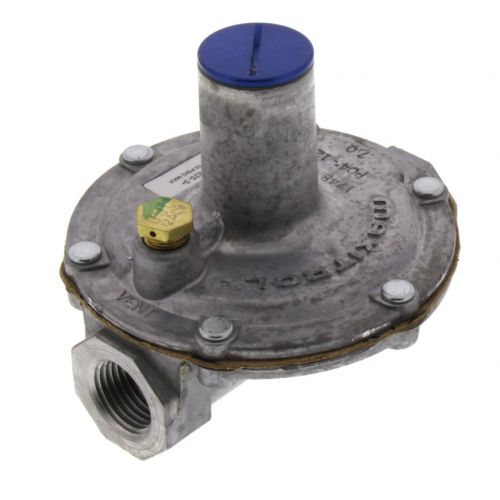 Maxitrol 325-3-1/2-12A09 1/2" Pressure Regulator W/Vent Limiter 5 PSI 4"-12" WC 