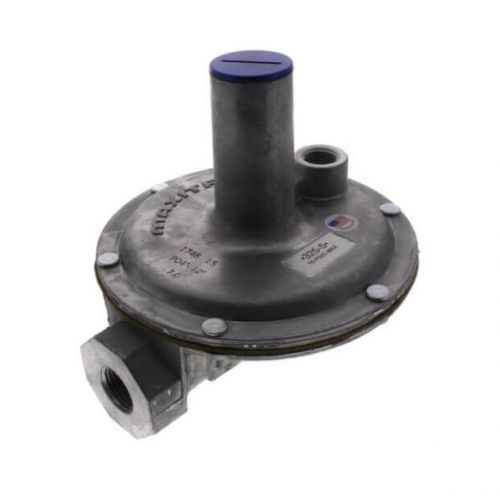 Maxitrol 325-5-1/2 1/2" Gas Pressure Regulator