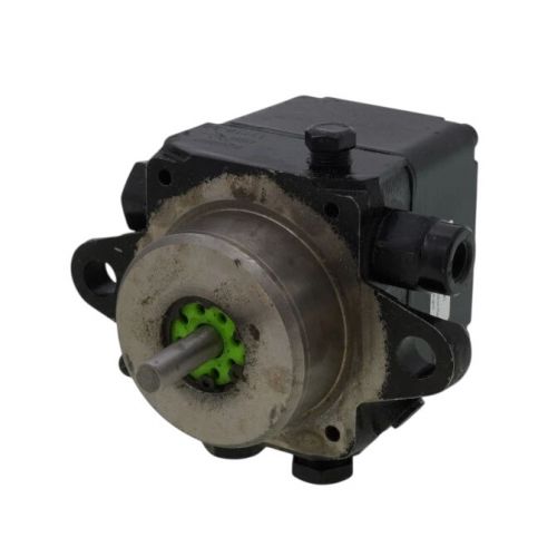 Suntec B2TA8260B 2-Stage Oil Pump 3450 RPM 23 GPH Rh Rotation B2TA8260